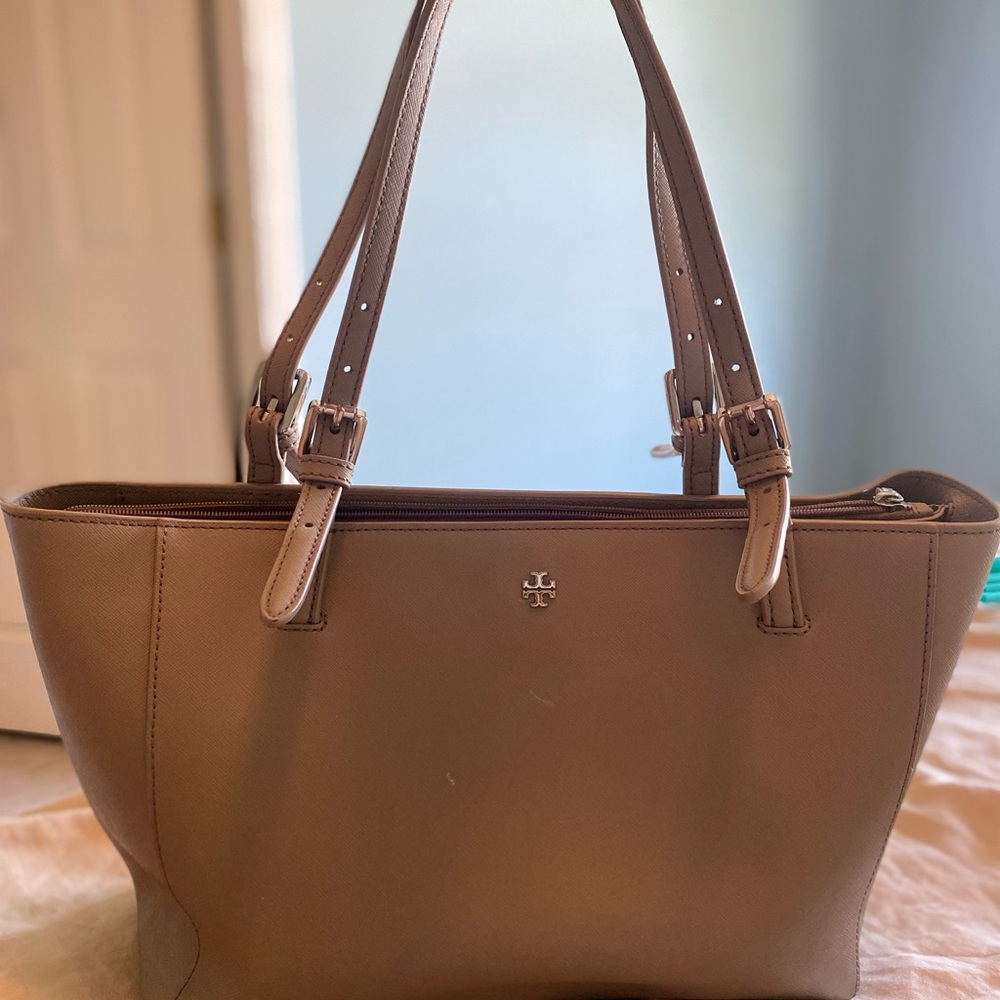Taupe Tory Burch tote bag